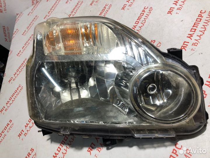 Фара галогеновая правая Nissan X Trail T31 2.0