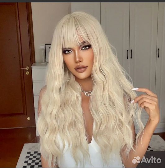 Парик блонд длинный