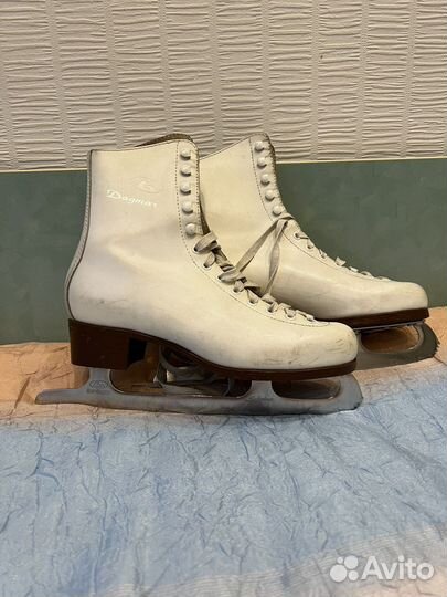 Коньки для фигурного катания