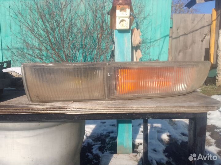 Противотуманные фары с поворотником Таета corona