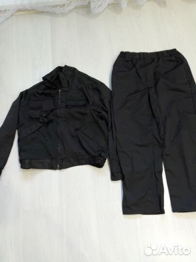 Черная форма охранника