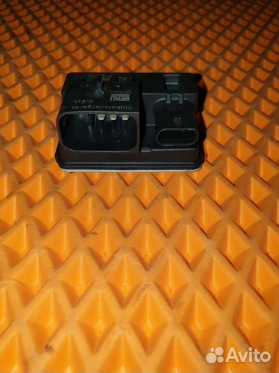 Реле свечей накала BMW 3 серия F30