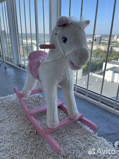 Качалка лошадь белая Германия со звуками