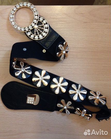 Ремень со стразами новый