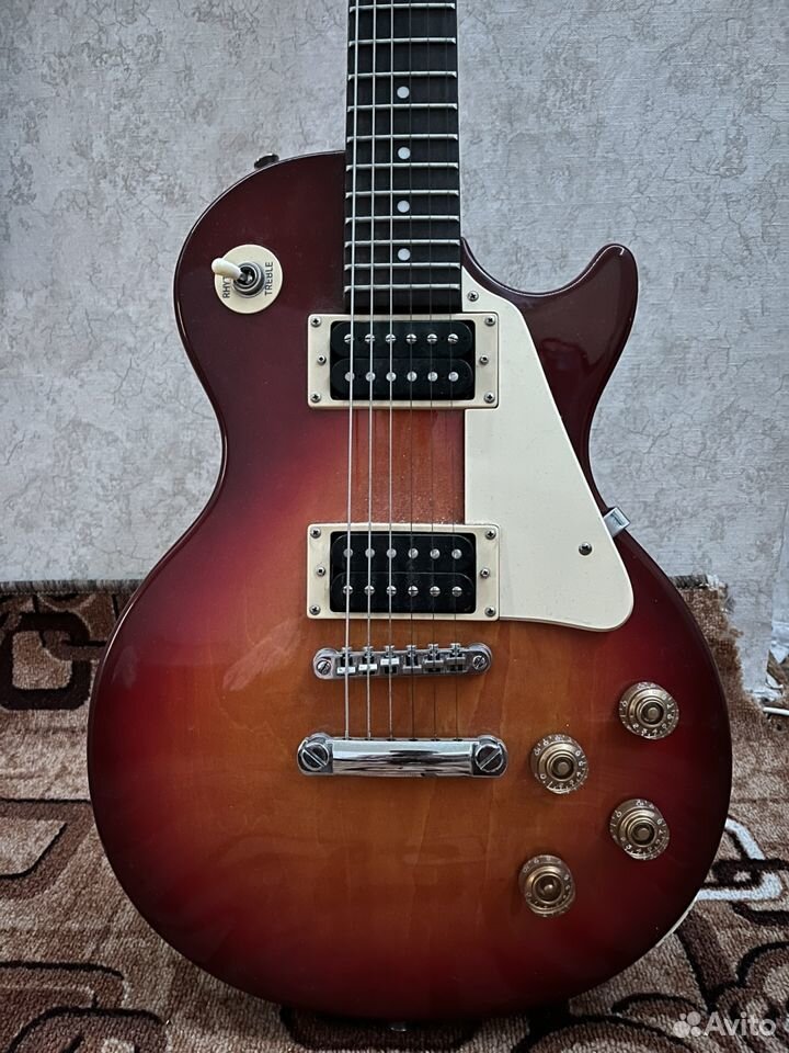 Электрогитара epiphone les paul