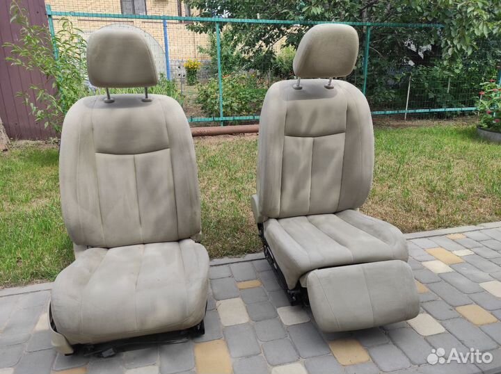 Сиденье teana