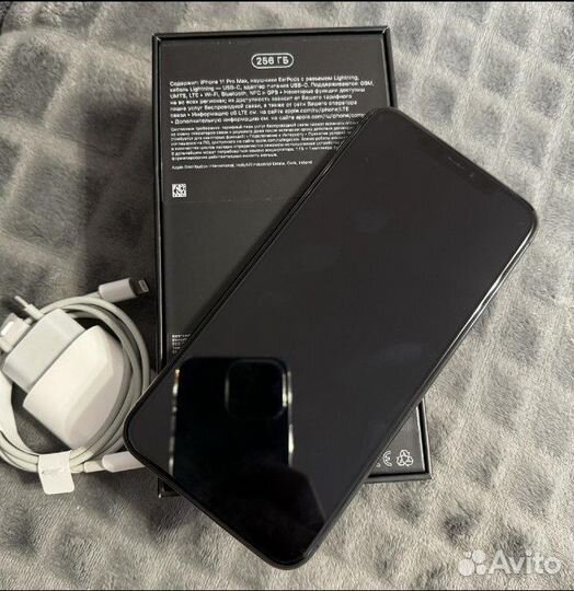 iPhone 11 Pro Max, 256 ГБ