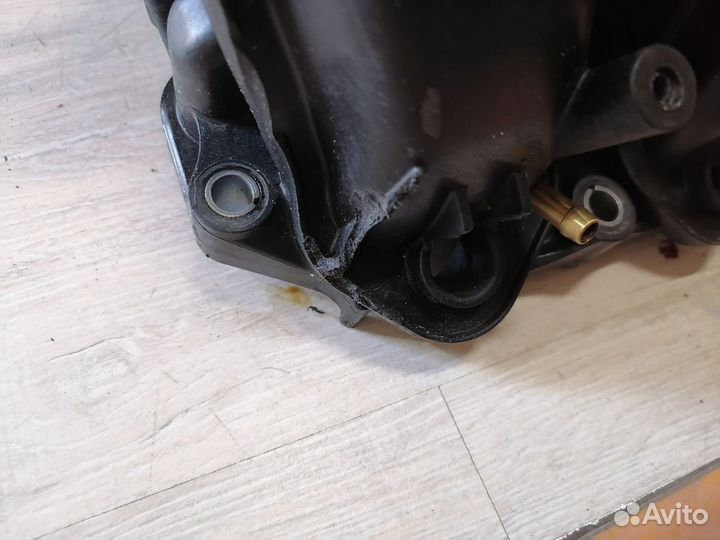 Коллектор впускной 1,6 Skoda Rapid Шкода Рапид