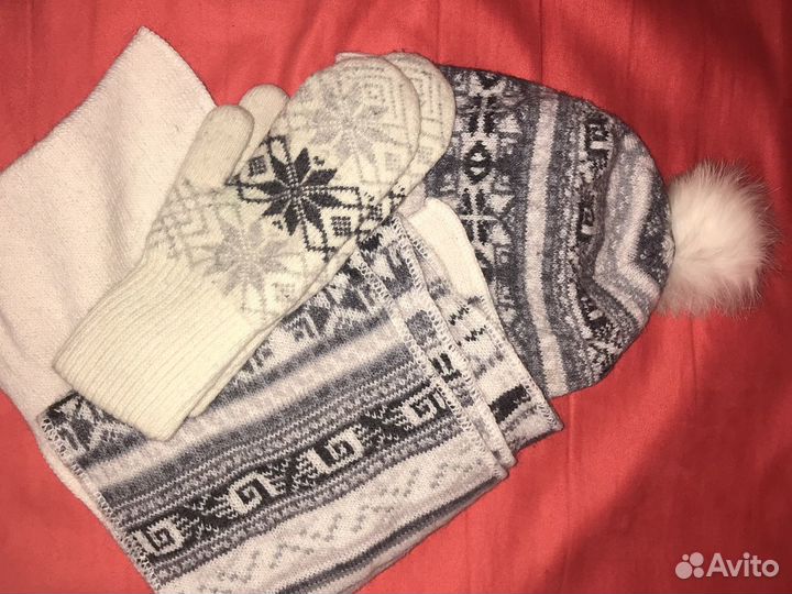 Комплект шапка, шарф, варежки