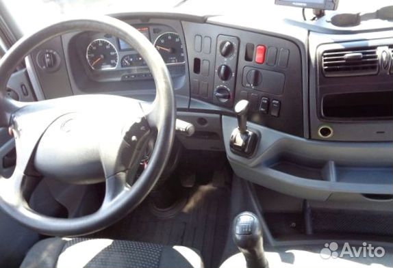 Разбираем грузовик Mercedes,Axor mpiii с 2009