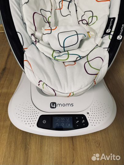 Электронные качели (шезлонг) 4Moms MamaRoo (аренда