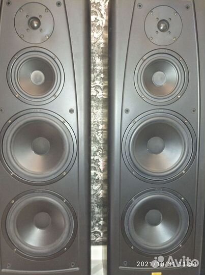 Напольная акустическая система Jamo-128 Дания