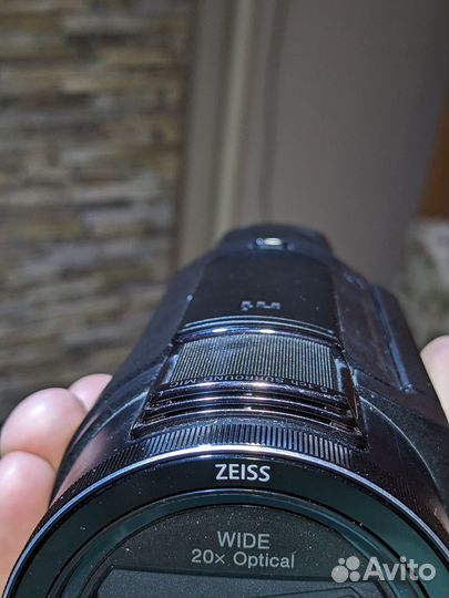 Видеокамера Sony FDR-AX53