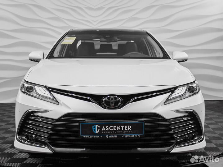 Toyota Camry 2.5 AT, 2023