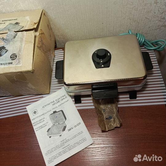 Новая электровафельница - гриль СССР