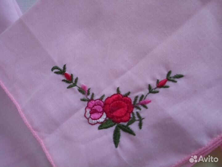 Салфетки платочки носовые батист с вышивкой СССР