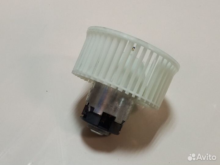 Мотор отопителя салона Nissan X-Trail 2000-2007