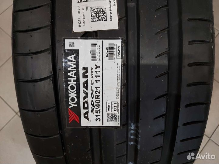 Yokohama Advan Sport V105 275/45 R21 и 315/40 R21