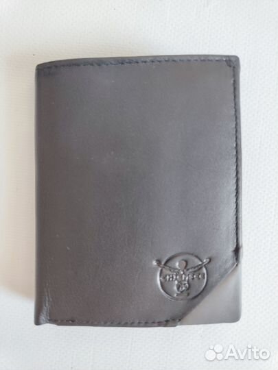Мужское кожаное портмоне
