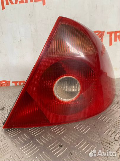 Фонарь правый Форд Мондео 3
