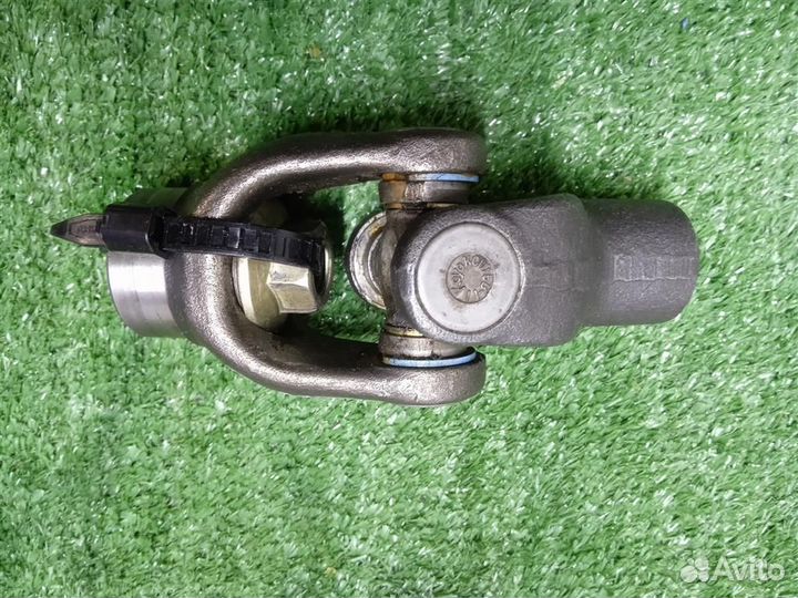 Хвостовик с крестовиной (мото) Yamaha V-MAX 1200