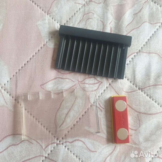 Бейдж магнитный. Цена за все