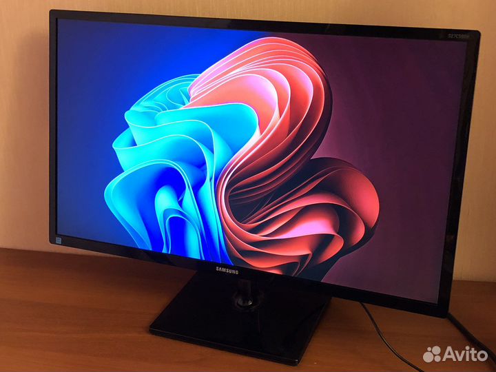 Монитор Samsung 27