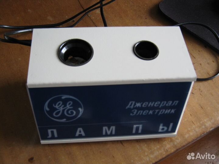 Устройство для проверки осветительных ламп