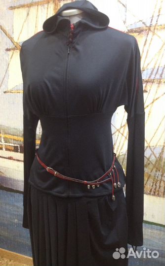 Костюм вечерний