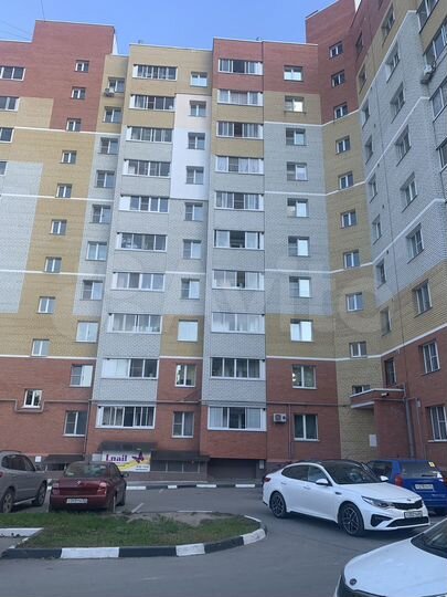 2-к. квартира, 56 м², 9/10 эт.