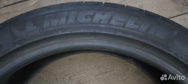 Michelin Pilot Sport 245/40 R19 и 275/35 R19