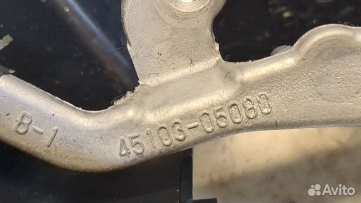 Руль Toyota Avensis 3, 2010