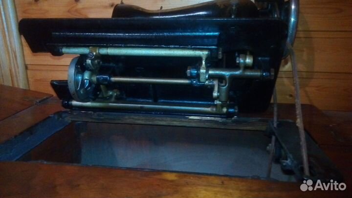 Швейная машинка Singer (антиквариат)