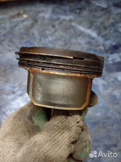 Поршень Chevrolet Cruze 1.8