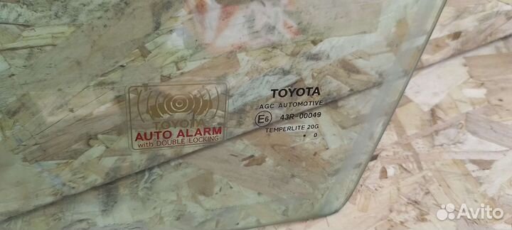 Стекло переднее левое toyota rav4 XA50