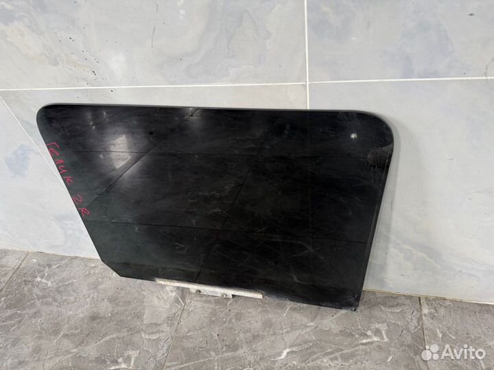 Стекло двери заднее правое Mercedes-Benz G-Class