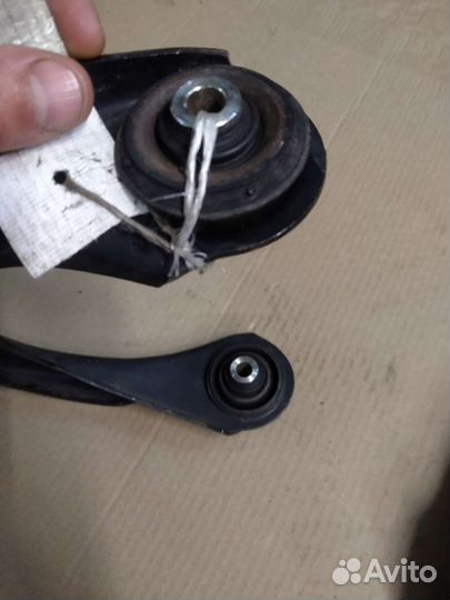 Рычаги передние верхние Хонда Одиссей