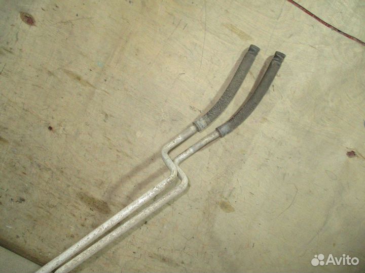 Трубка кондиционера Toyota Hiace 5 (H200)