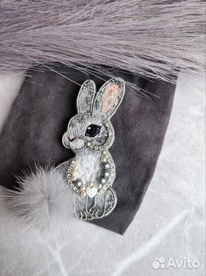 Броши ручной работы