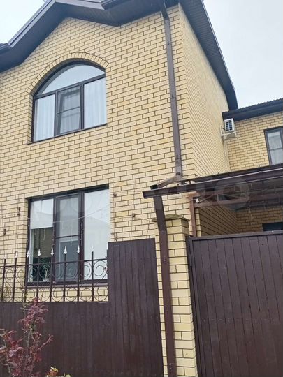 Таунхаус 213 м² на участке 4 сот.