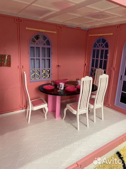 Домик кукольный