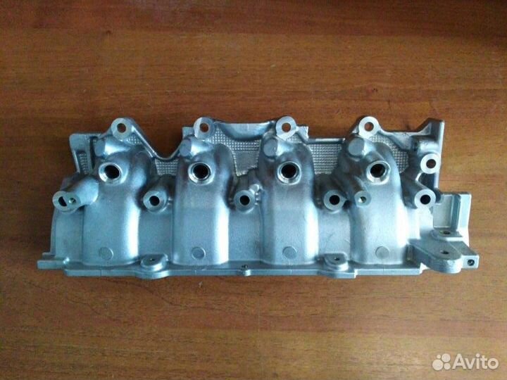 Коллектор впускной Renault Logan K4M 2004 - Н.в