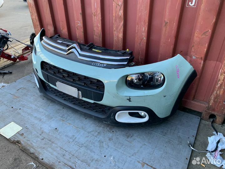 Передняя часть Ситроен С3 3 поколения галоген