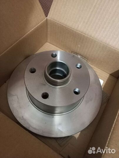 Задний тормозной диск