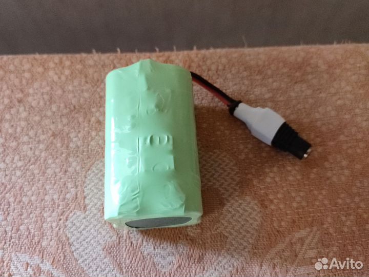 Прикормочный кораблик V020, D16B, V 801