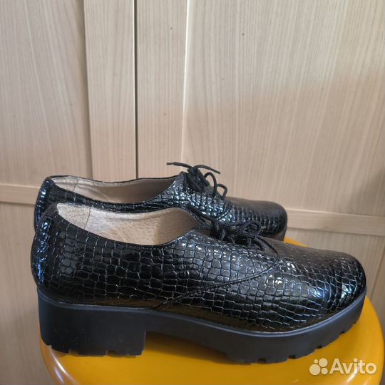Туфли полуботинки лоферы женские р 41