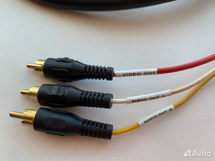 Monster Cable кабель Scart - RCA 1.8 м