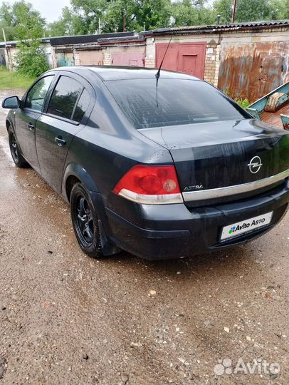 Opel Astra 1.6 МТ, 2014, 125 000 км