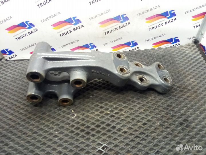 Кронштейн Renault T, Volvo FH