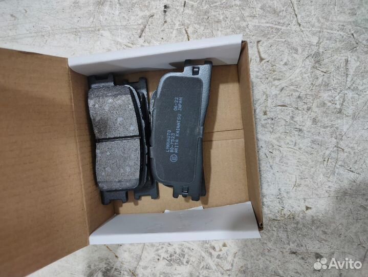 Тормозные колодки задние toyota Camry(V30) 2.4-3.0